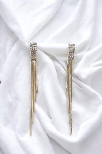 Gold Diamonds Incrustation Snake Chain Tassel Earrings-0